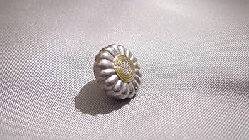 襟章 階級章 従軍記章 菊の花 日本軍 ピンズ バッジ  陸軍 隊長章 襟章 階級章 従軍記章 菊の花 日本軍 ピンズ バッジ 陸軍 隊長章